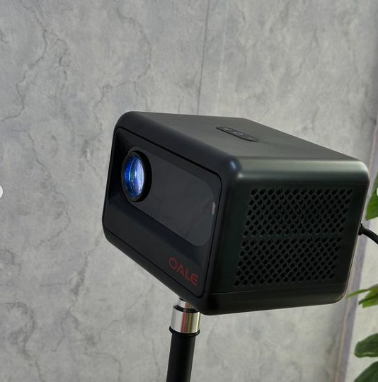 I-Max 4 Multi-Projector ©